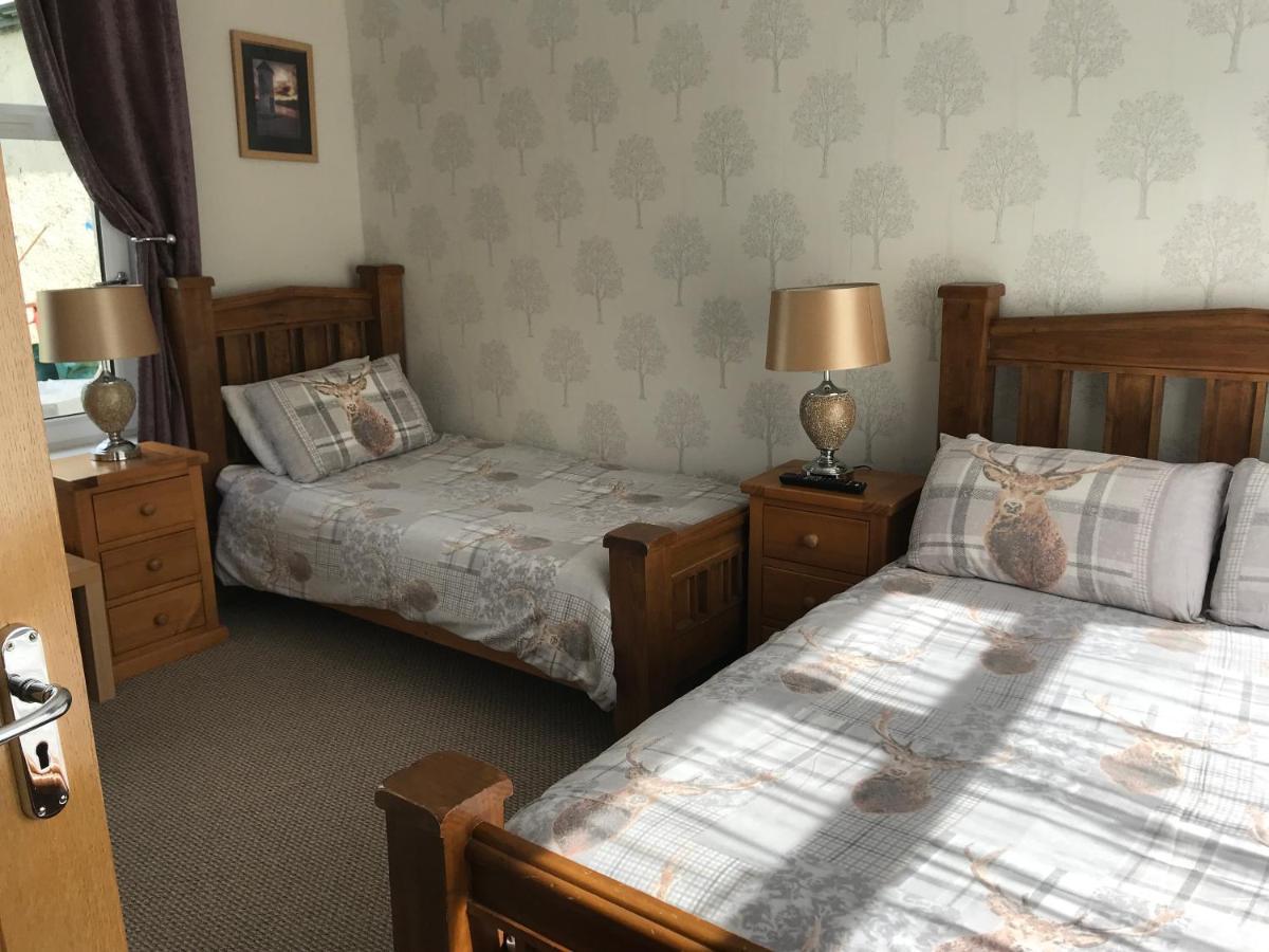 Campfield House Bed and Breakfast Fort William Buitenkant foto